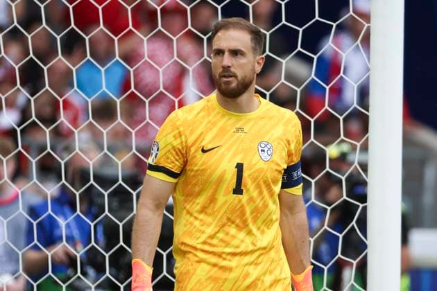 Jan Oblak (Slowenien, 01) , Fussball, UEFA , Europa Meisterschaft, (Gruppe C) 2024, Slowenien vs. Daenemark, 16.06.2024, Stuttgart Arena, Stuttgart, Deutschland Stuttgart Stuttgart Arena Baden-Wuerttemberg Deutschland Copyright: xGrantxHubbsx