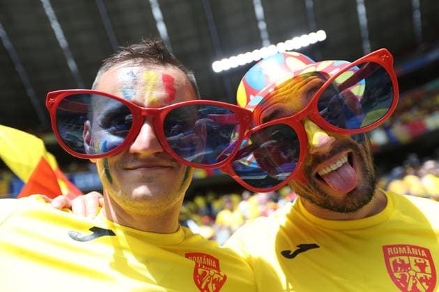Romania fans ahead of kickoff Romania v Ukraine, UEFA European Championship, EM, Europameisterschaft 2024, Group E, Football, Munich Football Arena, Munich, Germany, 17 Jun 2024 EDITORIAL USE ONLY No use with unauthorised audio, video, data, fixture lists, club league logos or live services. Online in-match use limited to 120 images, no video emulation. No use in betting, games or single club league player publications. Copyright: xMichaelxZemanek Shutterstockx 14539636d