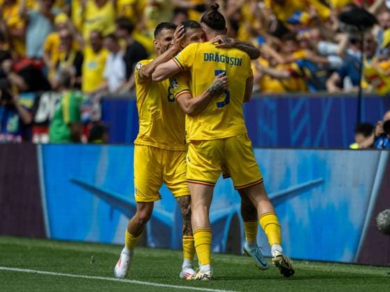 Tor zum 1:0 durch Nicolae Claudiu Stanciu (Rumaenien, 21), mit Marius-Mihai Marin (Rumaenien, 06) und Radu Matei Dragusin (Rumaenien, 03), GER, Rumaenien vs. Ukraine, Fussball Europameisterschaft, UEFA EURO, EM, Europameisterschaft,Fussball 2024, Gruppe E, 1. Spieltag, 17.06.2024, GER, Rumaenien vs. Ukraine, Fussball Europameisterschaft, UEFA EURO 2024, Gruppe E, 1. Spieltag, 17.06.2024 Muenchen Copyright: xEibner-Pressefoto SaschaxWaltherx EP_SWA