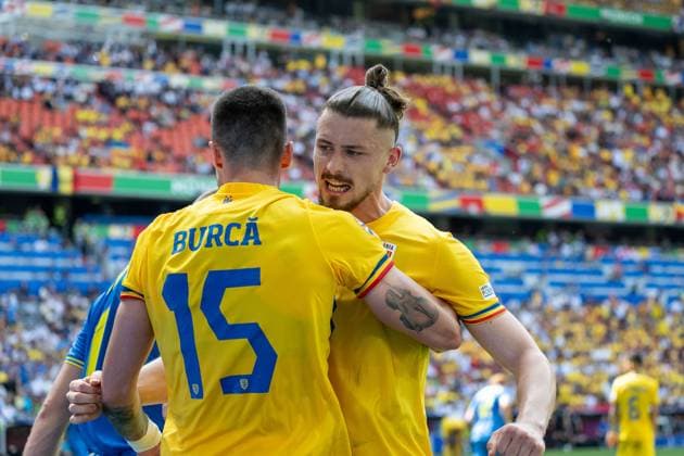 Andonie Andrei Burca (Rumaenien, 15), Radu Matei Dragusin (Rumaenien, 03), GER, Rumaenien vs. Ukraine, Fussball Europameisterschaft, UEFA EURO, EM, Europameisterschaft,Fussball 2024, Gruppe E, 1. Spieltag, 17.06.2024, GER, Rumaenien vs. Ukraine, Fussball Europameisterschaft, UEFA EURO 2024, Gruppe E, 1. Spieltag, 17.06.2024 Muenchen Copyright: xEibner-Pressefoto SaschaxWaltherx EP_SWA