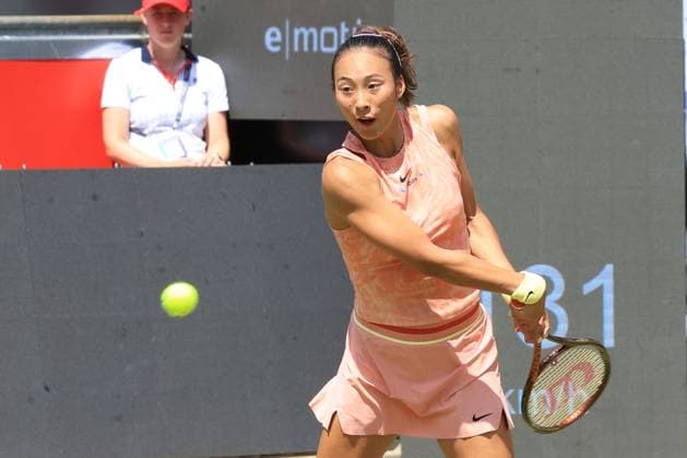 DEU, Tennis, ECO-Trans-Open, WTA500, 18.06.2024, Rot-Weiss Tennisanlage, Steffi-Graf-Stadion, Berlin, DEU, Tennis, ECO-Trans-Open, WTA500, im Bild Qinwen Zheng (CHN) Foto: Juergen Engler nordphoto GmbH
