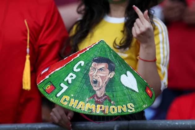 Fans of Cristiano Ronaldo of Portugal Portugal v Czechia, UEFA European Championship, EM, Europameisterschaft 2024, Group F, Football, Leipzig Stadium, Leipzig, Germany, 18 Jun 2024 EDITORIAL USE ONLY No use with unauthorised audio, video, data, fixture lists, club league logos or live services. Online in-match use limited to 120 images, no video emulation. No use in betting, games or single club league player publications. Copyright: xMattxWest Shutterstockx 14543474ao