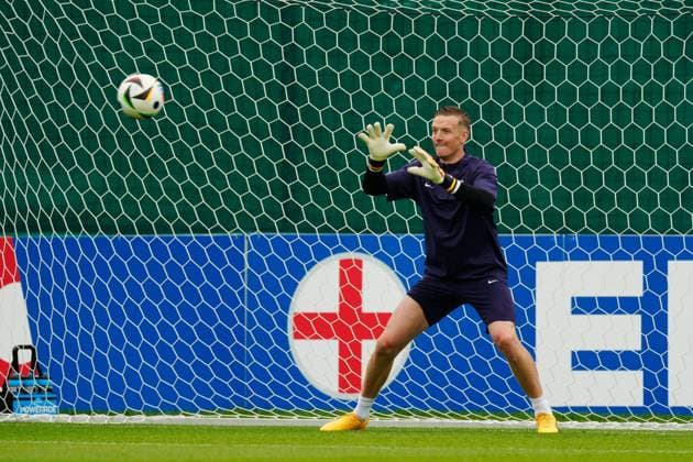 Jordan Pickford of England England Training Session, UEFA European Championship, EM, Europameisterschaft 2024, Group C, Football, Spa & Golf Resort Weimarer Land, Blankenhain, Germany, 19 Jun 2024 EDITORIAL USE ONLY No use with unauthorised audio, video, data, fixture lists, club league logos or live services. Online in-match use limited to 120 images, no video emulation. No use in betting, games or single club league player publications. Copyright: xDavexShopland Shutterstockx 14546613c