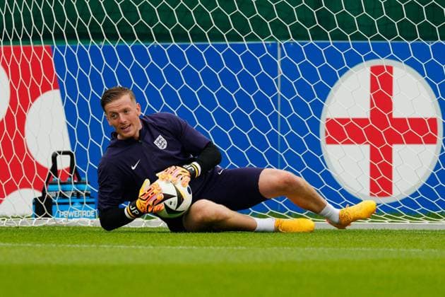 Jordan Pickford of England England Training Session, UEFA European Championship, EM, Europameisterschaft 2024, Group C, Football, Spa & Golf Resort Weimarer Land, Blankenhain, Germany, 19 Jun 2024 EDITORIAL USE ONLY No use with unauthorised audio, video, data, fixture lists, club league logos or live services. Online in-match use limited to 120 images, no video emulation. No use in betting, games or single club league player publications. Copyright: xDavexShopland Shutterstockx 14546613j