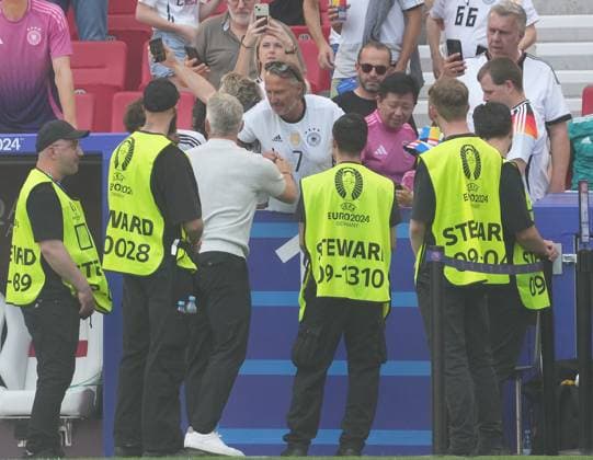 GER, EM UEFA 2024, Group A, Germany vs Hungary 19.06.2024, Stuttgart Arena, Stuttgart, GER, EM UEFA 2024, Group A, Germany vs Hungary, im Bild Bastian Schweinsteiger