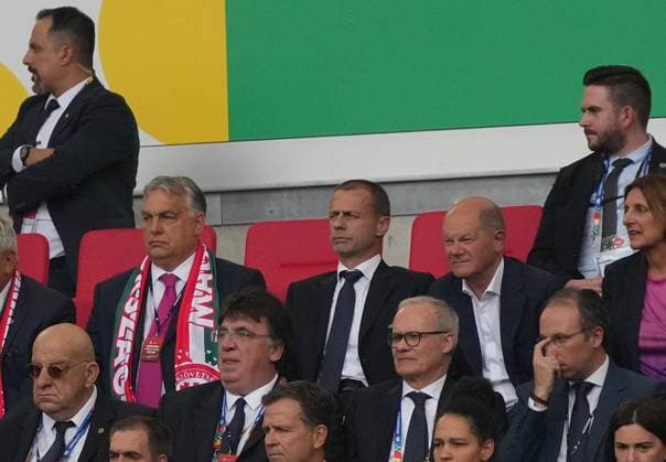 GER, EM UEFA 2024, Group A, Germany vs Hungary 19.06.2024, Stuttgart Arena, Stuttgart, GER, EM UEFA 2024, Group A, Germany vs Hungary, im Bild Viktor Orban, Ministerpräsident von Ungarn, Aleksander Äaeferin, Präsident der UEFA, Olaf Scholz, Bundeskanzler der Bundesrepublik Deutschland