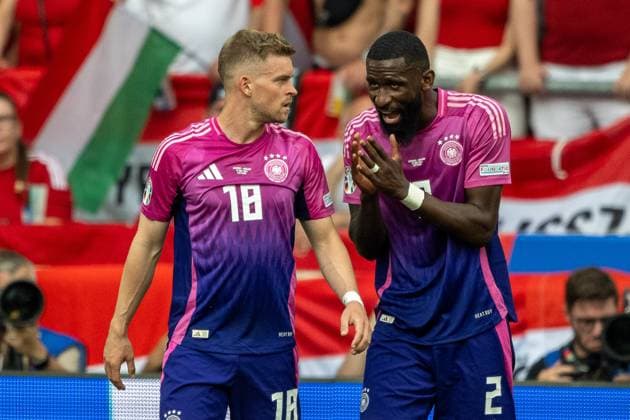 Maximilian Mittelstaedt (Deutschland 18) und Antonio Ruediger (Deutschland 02) nach Tor zum 1:0 durch Jamal Musiala (Deutschland 10), GER, Germany (GER) vs. Ungarn (HUN), Fussball Europameisterschaft, UEFA EURO, EM, Europameisterschaft,Fussball 2024, Gruppe A, 2. Spieltag, 19.06.2024, GER, Germany (GER) vs. Ungarn (HUN), Fussball Europameisterschaft, UEFA EURO 2024, Gruppe A, 2. Spieltag, 19.06.2024 Stuttgart Copyright: xEibner-Pressefoto SaschaxWaltherx EP_EER