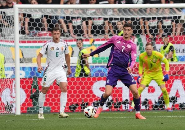 GER, EM UEFA 2024, Group A, Germany vs Hungary 19.06.2024, Stuttgart Arena, Stuttgart, GER, EM UEFA 2024, Group A, Germany vs Hungary, im Bild Kai Havertz (Germany), Willi Orban (Hungary)