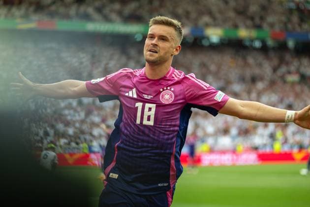 Maximilian Mittelstaedt (Deutschland 18) nach Tor zum 2:0 durch Ilkay Guendogan (Deutschland 21), GER, Germany (GER) vs. Ungarn (HUN), Fussball Europameisterschaft, UEFA EURO, EM, Europameisterschaft,Fussball 2024, Gruppe A, 2. Spieltag, 19.06.2024, GER, Germany (GER) vs. Ungarn (HUN), Fussball Europameisterschaft, UEFA EURO 2024, Gruppe A, 2. Spieltag, 19.06.2024 Stuttgart Copyright: xEibner-Pressefoto SaschaxWaltherx EP_EER
