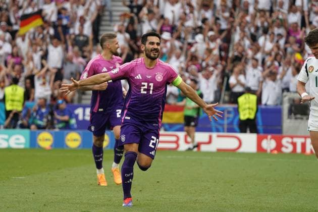 Sport Bilder des Tages EURO 2024, Fussball, UEFA EURO, EM, Europameisterschaft,Fussball 2024, EM 2024, Gruppenphase, Gruppe A, Deutschland-Ungarn, 19.06.2024, Stuttgartarena Stuttgart Ilkay Gündogan Deutschland, Torjubelt Aktion, Einzelbild