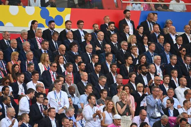 VIP Tribuene mit u.a. Victor ORBAN (Ministerpraesident Ungarn),Alekasander CEFERIN (Uefa Praesident),Bundeskanzler Olaf Scholz mit Ehefrau Britta ERNST,Bernd NEUENDORF (DFB Praesident),Hans Joachim WATZKE,Nancy FAESER, Karl LAUTERBACH,Philipp LAHM,Oliver BIERHOFF, Steffie JONES,Rudi VOELLER (Sportdirektor GER) , Andreas RETTIG (DFB Geschaeftsfuehrer , Mario GOMEZ,Rani zund Sami KHEDIRA,Karl Heinz RIEDLE,Christian SEWING,Carsten SPOHR,Roland BUSCH,Guenther JAUCH,Ola KAELLENIUS, Timotheus HOETTGES,Jens LEHMANN. Gruppenphase Gruppe A Deutschland (GER) - Ungarn (HUN) 2-0 am 19.06.2024, Stuttgart Arena. Fussball UEFA EURO, EM, Europameisterschaft,Fussball 2024 GERMANY vom 14.06.2024 - 14.07.2024.