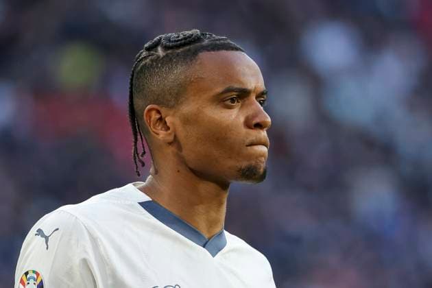Manuel Akanji (Schweiz, 05) , Fussball, UEFA , Europa Meisterschaft, (Gruppe A) 2024, Schottland vs. Schweiz, 19.06.2024, Cologne Stadium, Koeln, Deutschland Koeln Cologne Stadium Nordrhein-Westfalen Deutschland Copyright: xGrantxHubbsx