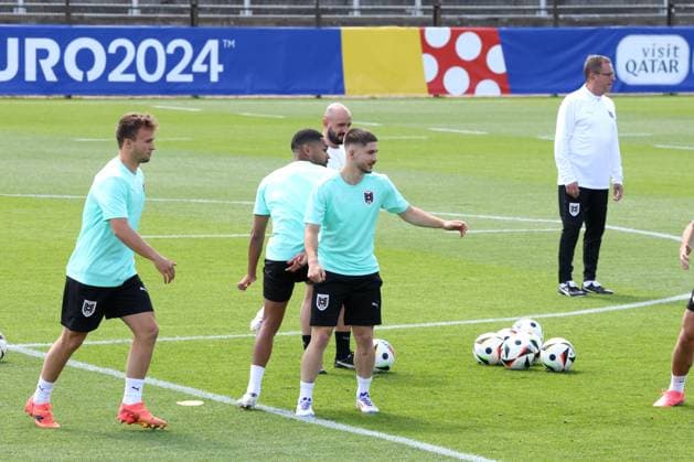 DEU, FIFA, EM-2024, Oestereicch Training, 20.06.2024, Amateurstadion von Hertha BSC, Berlin, DEU, FIFA, EM-2024, Oestereicch Training, im Bild Romano Schmid (Austria 18) Foto: Juergen Engler nordphoto GmbH