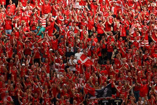 Denmark fans enjoy the pre-match atmosphere Denmark v England, UEFA European Championship, EM, Europameisterschaft 2024, Group C, Football, Frankfurt Arena, Frankfurt, Germany, 20 Jun 2024 EDITORIAL USE ONLY No use with unauthorised audio, video, data, fixture lists, club league logos or live services. Online in-match use limited to 120 images, no video emulation. No use in betting, games or single club league player publications. Copyright: xKieranxMcManus Shutterstockx 14543690ac