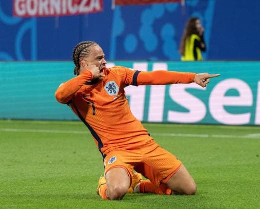 Fussball, Herren, Saison 2023 24, UEFA EURO, EM, Europameisterschaft,Fussball 2024, Gruppe D (2. Spieltag) in Leipzig, Niederlande - Frankreich, Xavi Simons (Niederlande), Jubel nach Tor zum 1:0, Tor wurde aberkannt, 21.06. 2024, Copyright: xMatthiasxKochx