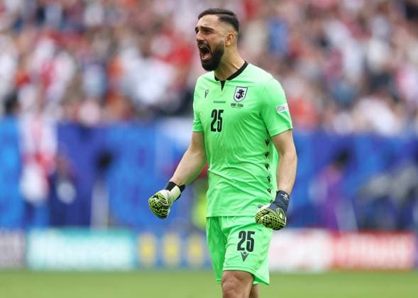 Giorgi Mamardashvili of Georgia celebrates Georgia v Czechia, UEFA European Championship, EM, Europameisterschaft 2024, Group F, Football, Volksparkstadion, Hamburg, Germany, 22 Jun 2024 EDITORIAL USE ONLY No use with unauthorised audio, video, data, fixture lists, club league logos or live services. Online in-match use limited to 120 images, no video emulation. No use in betting, games or single club league player publications. Copyright: xKieranxMcManus Shutterstockx 14548025ao
