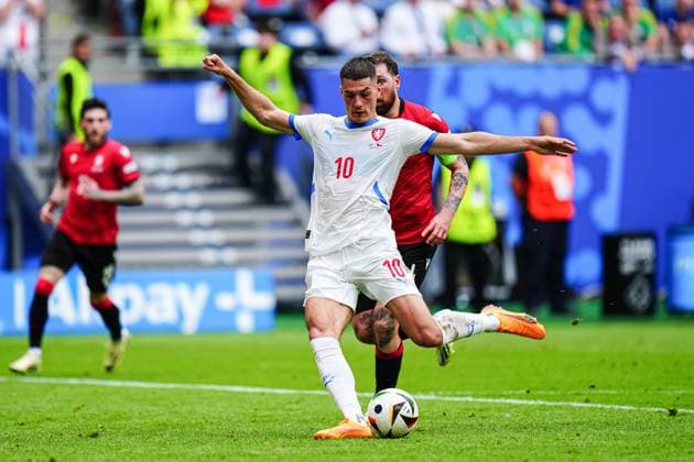 Torschuss Torchance Patrick Schick (Tschechien, 10) GER, Georgien vs. Tschechien, Fussball Europameisterschaft, UEFA EURO, EM, Europameisterschaft,Fussball 2024, Spieltag 2, 22.06.2024 GER, Georgien vs. Tschechien, Fussball Europameisterschaft, UEFA Euro 2024, Spieltag 2, 22.06.2024 Hamburg Copyright: xEibner-Pressefoto MarcelxvonxFehrnx EP_MFN
