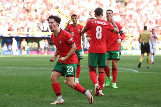 Vitinha of Portugal and team mates celebrate Samet Akaydin of Turkey s own goal Turkiye v Portugal, UEFA European Championship, EM, Europameisterschaft 2024, Group F, Football, BVB Stadion, Dortmund, Germany, 22 Jun 2024 EDITORIAL USE ONLY No use with unauthorised audio, video, data, fixture lists, club league logos or live services. Online in-match use limited to 120 images, no video emulation. No use in betting, games or single club league player publications. Copyright: xPaulxCurrie Shutterstockx 14548034cm