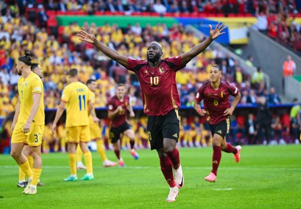 Romelu Lukaku (Belgium) bejubelt das erste Tor seiner Mannschaft, UEFA EURO, EM, Europameisterschaft,Fussball 2024 - Group E, Belgium vs Romania, Stadion Köln am 22. June 2024 in Köln, Deutschland. (Foto von Silas Schueller DeFodi Images) Romelu Lukaku (Belgium) celebrates the first goal by his team, UEFA EURO 2024 - Group E, Belgium vs Romania, Cologne Stadium on June 22, 2024 in Cologne, Germany. (Photo by Silas Schueller DeFodi Images) Defodi-738_738_BELROU_20240622_157