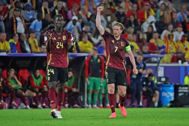Tor zum 2:0, Torschütze Kevin De Bruyne (Belgien, Nr. 7),Torjubel zu den Fans , Siegerfaust , Vorrundenspiel M22, BEL - ROU, Gruppe E, Fussball Europameisterschaft, Belgien gegen Rumänien, European Football Championship, Belgium vs. Romania, Köln, 22.06.2024, -