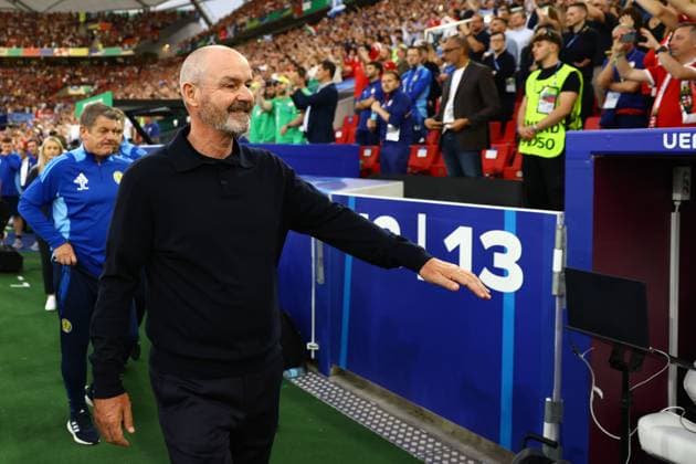 Scotland manager Steve Clarke Scotland v Hungary, UEFA European Championship, EM, Europameisterschaft 2024, Group A, Football, Stuttgart Arena, Stuttgart, Germany, 23 Jun 2024 EDITORIAL USE ONLY No use with unauthorised audio, video, data, fixture lists, club league logos or live services. Online in-match use limited to 120 images, no video emulation. No use in betting, games or single club league player publications. Copyright: xKieranxMcManus Shutterstockx 14548072ac