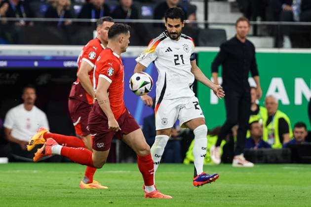 Ilkay Guendogan (Deutschland 21), Granit Xhaka (Schweiz 10) GER, Switzerland (SUI) vs. Germany (DEU), Fussball Europameisterschaft, UEFA EURO, EM, Europameisterschaft,Fussball 2024, Gruppe A, 3. Spieltag, 23.06.2024 GER, Switzerland (SUI) vs. Germany (DEU), Fussball Europameisterschaft, UEFA EURO 2024, Gruppe A, 3. Spieltag, 23.06.2024 Frankfurt Copyright: xEibner-Pressefoto RogerxBuerkex EP