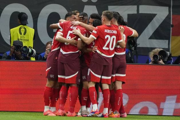 EURO 2024, Fussball, UEFA EURO, EM, Europameisterschaft,Fussball 2024, EM 2024, Gruppenphase, Gruppe A, Schweiz-Deutschland, 23.06.2024, Frankfurtarena , Frankfurt Schweizer jubeln