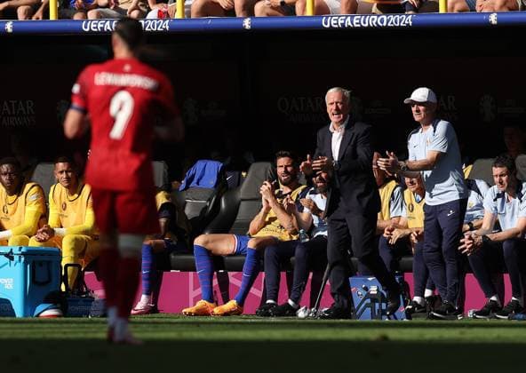 France manager Didier Deschamps FRA in the dugout France v Poland, UEFA European Championship, EM, Europameisterschaft 2024, Group D, Football, BVB Stadion, Dortmund, Germany, 25 Jun 2024 EDITORIAL USE ONLY No use with unauthorised audio, video, data, fixture lists, club league logos or live services. Online in-match use limited to 120 images, no video emulation. No use in betting, games or single club league player publications. Copyright: xPaulxCurrie Shutterstockx 14555523cg