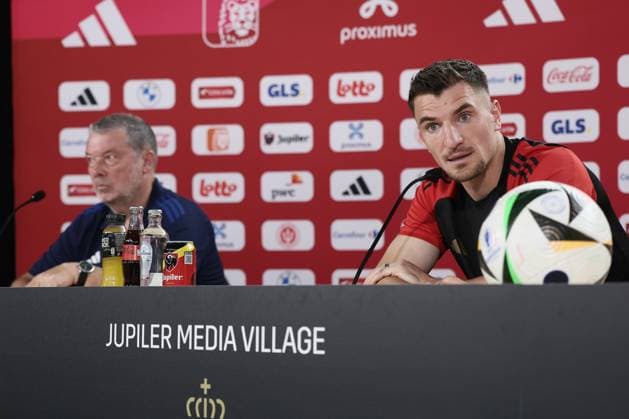 Belgium s Thomas Meunier pictured during a press conference, PK, Pressekonferenz of Belgian national soccer team Red Devils, Thursday 27 June 2024 in Freiberg am Neckar, Germany, during the UEFA EURO, EM, Europameisterschaft,Fussball 2024 European Soccer Championships. The Red Devils play in Group E at the Euro 2024 European Championships in Germany. After finishing second in the group, they advance to the eighth finals, to play against France next Monday. BRUNOxFAHY x95366094x
