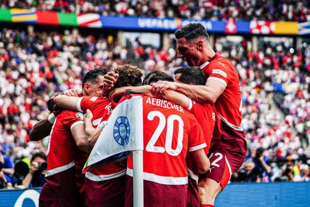 Torjubel Jubel Schweiz nach Tor zum 2:0 Ruben Vargas (Schweiz, 17) GER, Schweiz vs. Italien, Fussball Europameisterschaft, UEFA EURO, EM, Europameisterschaft,Fussball 2024, Achtelfinale, 29.06.2024 GER, Schweiz vs. Italien, Fussball Europameisterschaft, UEFA Euro 2024, Achtelfinale, 29.06.2024 Berlin Copyright: xEibner-Pressefoto MarcelxvonxFehrnx EP_MFN