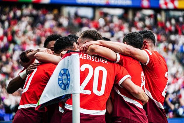 Torjubel Jubel Schweiz nach Tor zum 2:0 Ruben Vargas (Schweiz, 17) GER, Schweiz vs. Italien, Fussball Europameisterschaft, UEFA EURO, EM, Europameisterschaft,Fussball 2024, Achtelfinale, 29.06.2024 GER, Schweiz vs. Italien, Fussball Europameisterschaft, UEFA Euro 2024, Achtelfinale, 29.06.2024 Berlin Copyright: xEibner-Pressefoto MarcelxvonxFehrnx EP_MFN