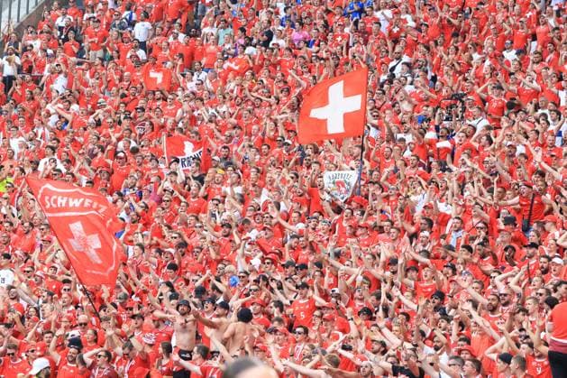 DEU, FIFA, EM-2024, SUI vs. ITA, 29.06.2024, Berliner Olympiastadion, Berlin, DEU, FIFA, EM-2024, SUI vs. ITA, im Bild Switzerfans, Fanblock Foto: Juergen Engler nordphoto GmbH