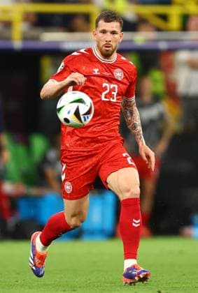 Pierre-Emile Hojbjerg of Denmark Germany v Denmark, UEFA European Championship, EM, Europameisterschaft 2024, Round of 16, Football, BVB Stadion, Dortmund, Germany - 29 Jun 2024 EDITORIAL USE ONLY No use with unauthorised audio, video, data, fixture lists, club league logos or live services. Online in-match use limited to 120 images, no video emulation. No use in betting, games or single club league player publications. Copyright: xKieranxMcManus Shutterstockx 14562066ab