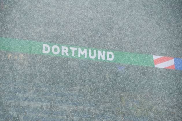 Spielunterbrechung wegen Unwetter, Gewitter, Schriftzug Dortmund im Regen, GER, Germany (GER) vs Denmark (DEN), Fussball Europameisterschaft, UEFA EURO, EM, Europameisterschaft,Fussball 2024, Round of 16, 29.06.2024 GER, Germany (GER) vs Denmark (DEN), Fussball Europameisterschaft, UEFA EURO 2024, Round of 16, 29.06.2024 Dortmund Copyright: xEibner-Pressefoto Memmlerx EP_MMR