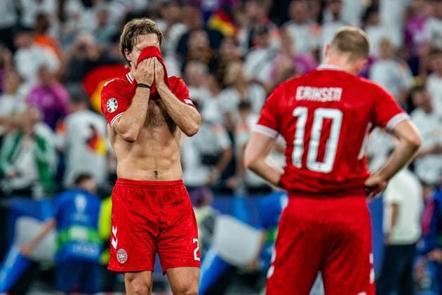 Enttaeuschung bei Joachim Christian Andersen (Daenemark 02)und Christian Eriksen (Daenemark 10) nach Abpfiff Deutschland vs. Daenemark, Herren, Fussball, Achtelfinale, EURO 2024, 29.06.2024, Europameisterschaft Deutschland vs. Daenemark, Herren, Fussball, Achtelfinale, EURO 2024, 29.06.2024, Europameisterschaft Dortmund Copyright: xEibner-Pressefoto BahhoxKarax EP_GER