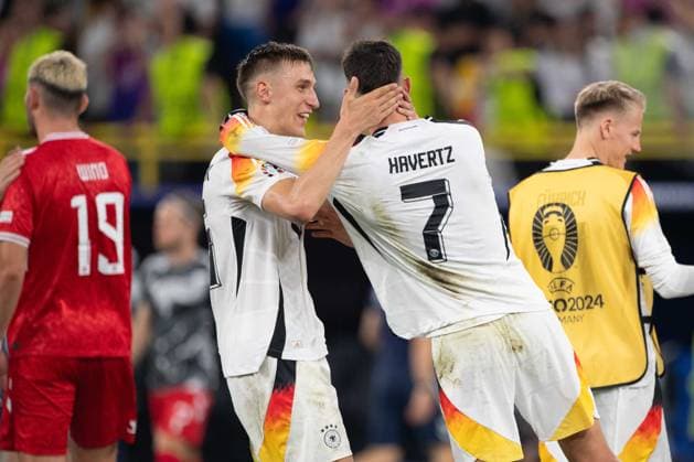 Schlussjubel Deutschland, Nico SCHLOTTERBECK (GER), Kai HAVERTZ (GER) Jubel, jubeln, Freude, cheers, Achtelfinale Deutschland (GER) - Daenemark (DEN) 2:0 am 29.06.2024 BVB Stadion Dortmund, Fussball UEFA EURO, EM, Europameisterschaft,Fussball 2024 GERMANY vom 14.06.2024 - 14.07.2024. Â