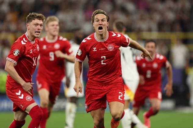 29.06.2024, Fussball Europameisterschaft, UEFA EURO, EM, Europameisterschaft,Fussball 2024, Deutschland - Dänemark, Achtelfinale, BVB Stadion Dortmund, v.l., Torjubel zum aberkannten 0:1 durch Joachim Christian Andersen (Dänemark), Goal celebration, celebrate the goal Copyright: HMBxMedia