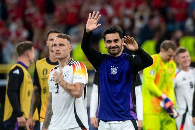 Ilkay Guendogan (Deutschland, 21) jubelt ueber den Sieg und bedankt sich bei Fans und Familie, GER, Germany (GER) vs Denmark (DEN), Fussball Europameisterschaft, UEFA EURO, EM, Europameisterschaft,Fussball 2024, Round of 16, 29.06.2024 GER, Germany (GER) vs Denmark (DEN), Fussball Europameisterschaft, UEFA EURO 2024, Round of 16, 29.06.2024 Dortmund Copyright: xEibner-Pressefoto Memmlerx EP_MMR