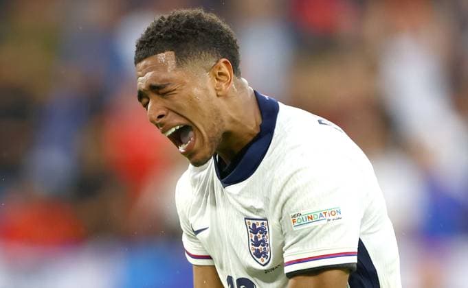 Jude Bellingham of England celebrates the winning goal scored by Harry Kane England v Slovakia, UEFA European Championship, EM, Europameisterschaft 2024, Round of 16, Football, Arena AufSchalke, Gelsenkirchen, Germany - 30 Jun 2024 EDITORIAL USE ONLY No use with unauthorised audio, video, data, fixture lists, club league logos or live services. Online in-match use limited to 120 images, no video emulation. No use in betting, games or single club league player publications. Copyright: xKieranxMcManus Shutterstockx 14562217hh