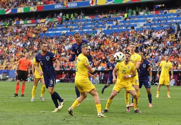 Virgil van Dijk has a headed attempt on goal Romania v Netherlands, UEFA European Championship, EM, Europameisterschaft 2024, Round of 16, Football, Munich Football Arena, Munich, Germany - 02 Jul 2024 EDITORIAL USE ONLY No use with unauthorised audio, video, data, fixture lists, club league logos or live services. Online in-match use limited to 120 images, no video emulation. No use in betting, games or single club league player publications. Copyright: xPaulxCurrie Shutterstockx 14566647bo