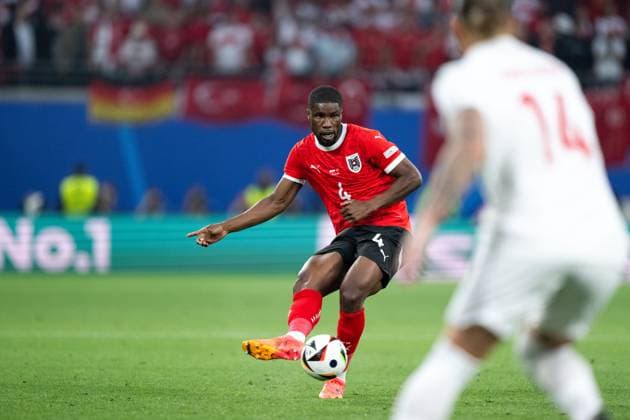 Kevin Danso (Oesterreich, 04) am Ball, GER, Austria (AUT) vs Tuerkiye (TUR), Fussball Europameisterschaft, UEFA EURO, EM, Europameisterschaft,Fussball 2024, Round of 16, 02.07.2024 GER, Austria (AUT) vs Tuerkiye (TUR), Fussball Europameisterschaft, UEFA EURO 2024, Round of 16, 02.07.2024 Leipzig Copyright: xEibner-Pressefoto Memmlerx EP_MMR