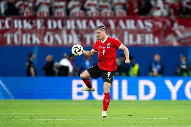 Marcel Sabitzer (Oesterreich, 09) am Ball, GER, Austria (AUT) vs Tuerkiye (TUR), Fussball Europameisterschaft, UEFA EURO, EM, Europameisterschaft,Fussball 2024, Round of 16, 02.07.2024 GER, Austria (AUT) vs Tuerkiye (TUR), Fussball Europameisterschaft, UEFA EURO 2024, Round of 16, 02.07.2024 Leipzig Copyright: xEibner-Pressefoto Memmlerx EP_MMR