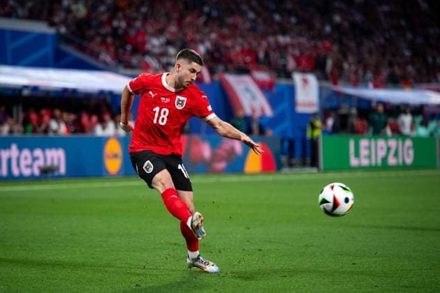 Romano Schmid (Oesterreich, 18) am Ball, GER, Austria (AUT) vs Tuerkiye (TUR), Fussball Europameisterschaft, UEFA EURO, EM, Europameisterschaft,Fussball 2024, Round of 16, 02.07.2024 GER, Austria (AUT) vs Tuerkiye (TUR), Fussball Europameisterschaft, UEFA EURO 2024, Round of 16, 02.07.2024 Leipzig Copyright: xEibner-Pressefoto Memmlerx EP_MMR