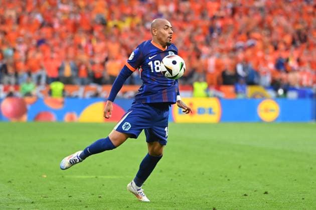 Donyell MALEN (NED), Aktion,Einzelaktion,Einzelbild, Freisteller,Ganzkoerperaufnahme,ganze Figur. Achtelfinale Rumaenien (ROU) - Niederlande (NED) am 02.07.2024, Fussball Arena Muenchen. Fussball UEFA EURO, EM, Europameisterschaft,Fussball 2024 GERMANY vom 14.06.2024 - 14.07.2024.