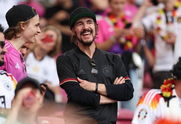 05.07.2024, Fussball Europameisterschaft, UEFA EURO, EM, Europameisterschaft,Fussball 2024, Spanien - Deutschland, Viertelfinale, Stuttgart Arena, v.l., Thomas Hayo im Deutschen Fanblock Copyright: HMBxMedia