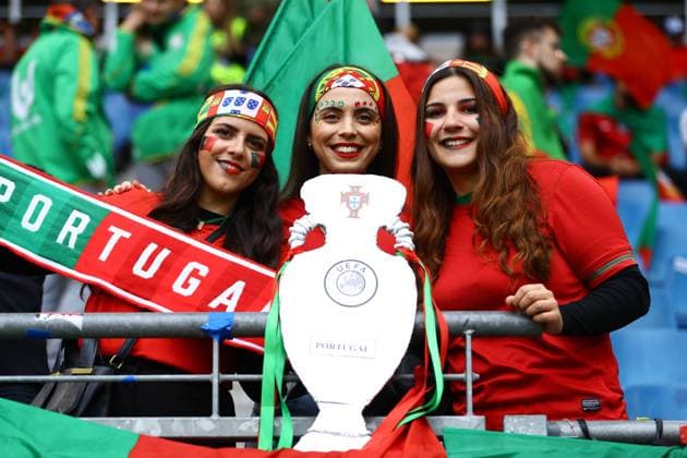 Portugal fans in the stands Portugal v France, UEFA European Championship, EM, Europameisterschaft 2024, Quarter Final, Football, Volksparkstadion, Hamburg, Germany, 05 Jul 2024 EDITORIAL USE ONLY No use with unauthorised audio, video, data, fixture lists, club league logos or live services. Online in-match use limited to 120 images, no video emulation. No use in betting, games or single club league player publications. Copyright: xKieranxMcManus Shutterstockx 14571382c