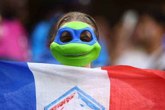 France fan wears a Teenage Mutant Ninja Turtles mask in the stands Portugal v France, UEFA European Championship, EM, Europameisterschaft 2024, Quarter Final, Football, Volksparkstadion, Hamburg, Germany, 05 Jul 2024 EDITORIAL USE ONLY No use with unauthorised audio, video, data, fixture lists, club league logos or live services. Online in-match use limited to 120 images, no video emulation. No use in betting, games or single club league player publications. Copyright: xKieranxMcManus Shutterstockx 14571382j