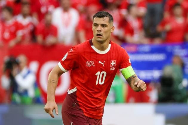 Granit Xhaka (Schweiz, 10) , Fussball, UEFA , Europa Meisterschaft, (Viertelfinale) 2024, England vs. Schweiz, 06.07.2024, Duesseldorf Arena, Duesseldorf, Deutschland Duesseldorf Duesseldorf Arena Nordrhein-Westfalen Deutschland Copyright: xGrantxHubbsx