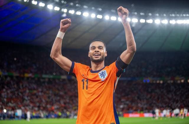 Fussball, Herren, Saison 2023 24, UEFA EURO, EM, Europameisterschaft,Fussball EM 2024, Viertelfinale in Berlin, Niederlande - Türkei, Cody Gakpo (Niederlande), Jubel nach Abpfiff, 06.07. 2024, Copyright: xSebastianxRäppold MatthiasxKochx