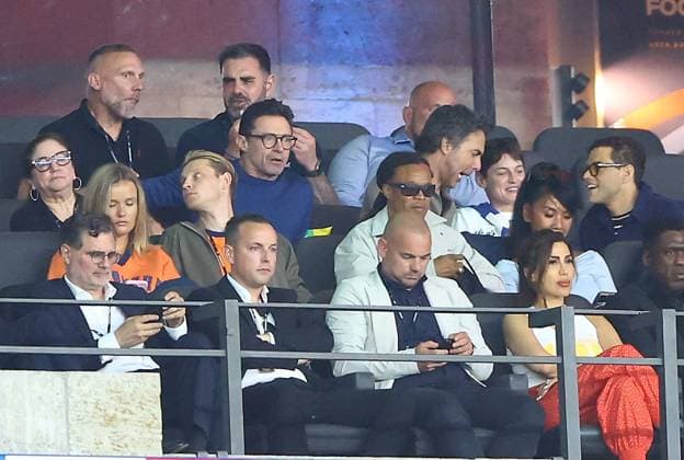 Deadpool actors Hugh Jackman and Emma Corrin watching in the stands Netherlands v Turkiye, UEFA European Championship, EM, Europameisterschaft 2024, Quarter Final, Football, Olympiastadion, Berlin, Germany, 06 Jul 2024 EDITORIAL USE ONLY No use with unauthorised audio, video, data, fixture lists, club league logos or live services. Online in-match use limited to 120 images, no video emulation. No use in betting, games or single club league player publications. Copyright: xKieranxMcManus Shutterstockx 14571393fo